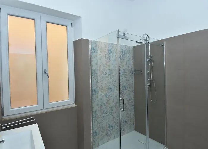 בית הארחה Raf's House אולביה