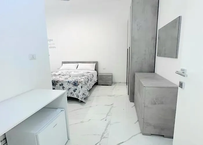 Raf's House אולביה